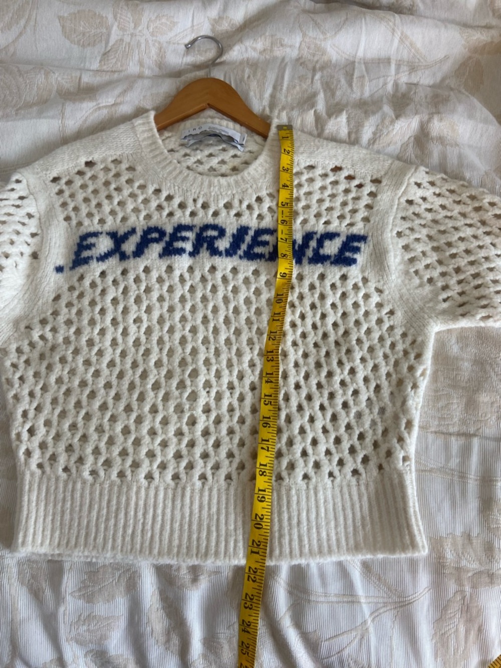 IRO Cream Open-Knit Crewneck Sweater with Blue 'EXPERIENCE' Graphic XS - Picture 6 of 10